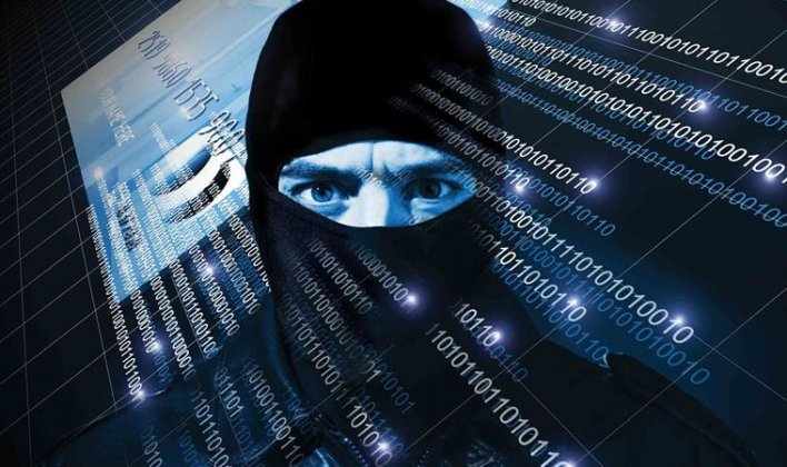 السجن وغرامة 500 ألف ريال لمسيئي النشر الإلكتروني بالسعودية