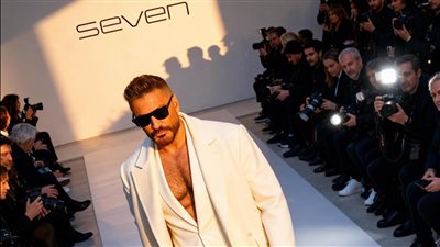 تامر حسني يفاجئ الجمهور بعرض أزياءه الخاص في "Fashion Factor"