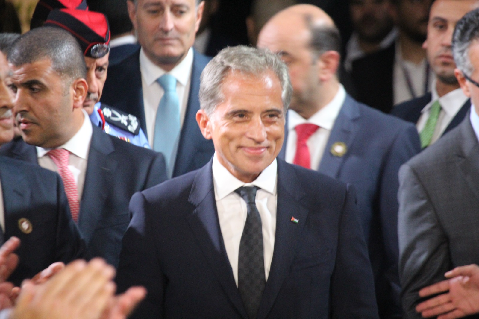 صورة حول : جعفر حسان يكرم 100 شركة صناعية في الأردن .. فيديو وصور جعفر حسان يكرم 100 شركة صناعية في الأردن .. فيديو وصور