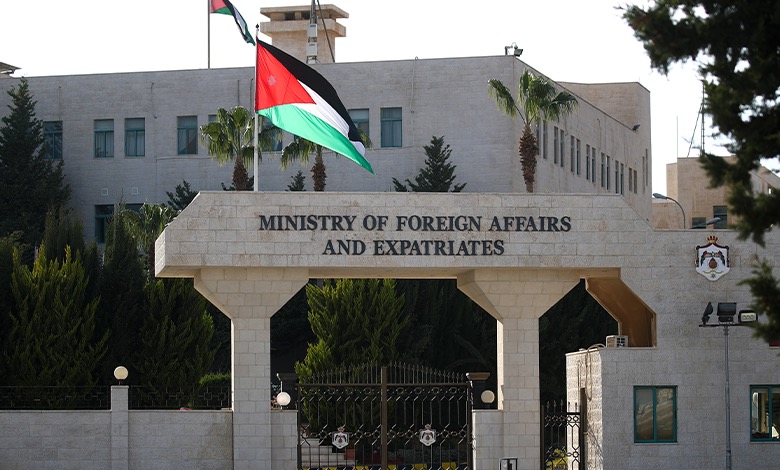 عاجل | الخارجية تعلن مسابقة لاختيار ملحقين دبلوماسيين للتمثيل الأردني في الخارج
