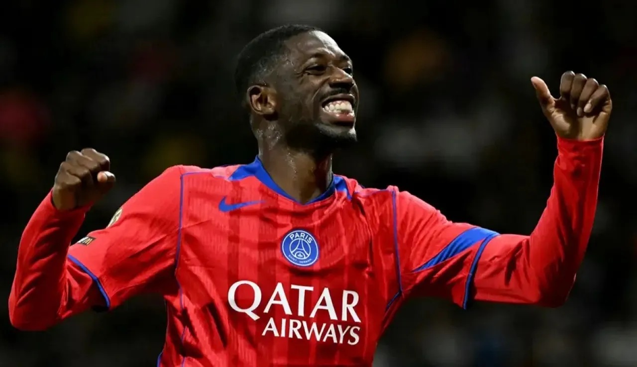 صورة حول : بعد فوزه بالكرة الذهبية.. ديمبلي يطالب باريس سان جرمان براتب أعلى بعد فوزه بالكرة الذهبية.. ديمبلي يطالب باريس سان جرمان براتب أعلى