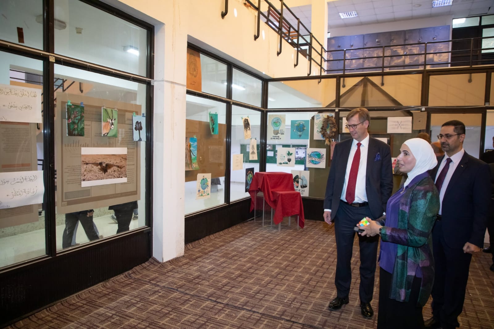 الجامعة الهاشمية تستضيف السفير الألماني وتبحث تعزيز التعليم التقني والتدريب العملي للطلبة