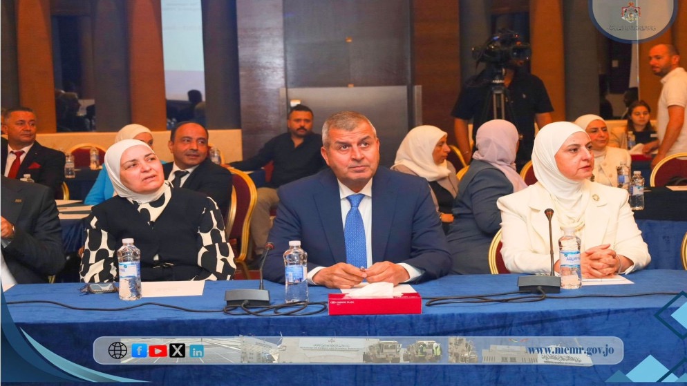 وزارة الطاقة تبحث مسودة تحديث استراتيجية قطاع الطاقة