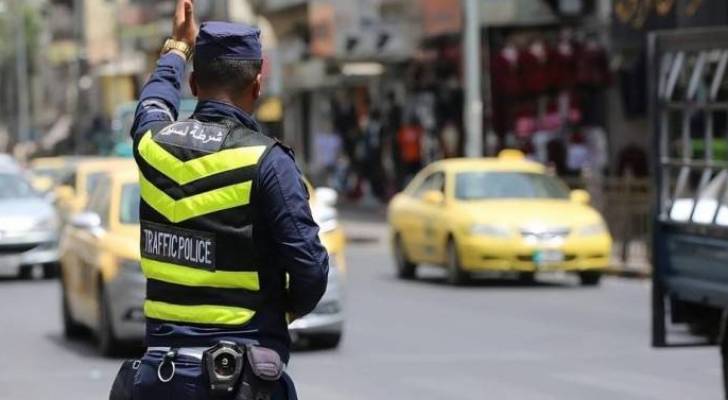 صورة حول : ازدحام مروري في عمّان مع بدء دوام الجامعات ازدحام مروري في عمّان مع بدء دوام الجامعات