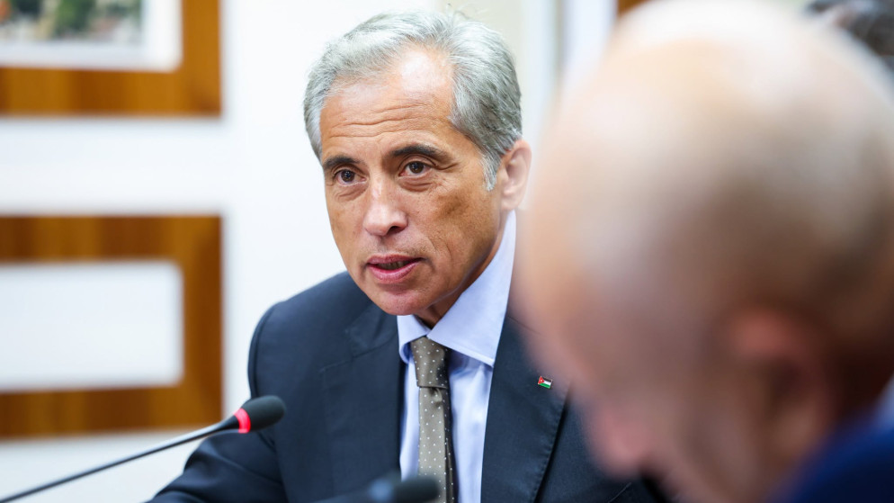 صورة حول : عاجل | حسان يوجّه بإعداد مشروع قانون الموازنة العامة لعام 2026 عاجل | حسان يوجّه بإعداد مشروع قانون الموازنة العامة لعام 2026