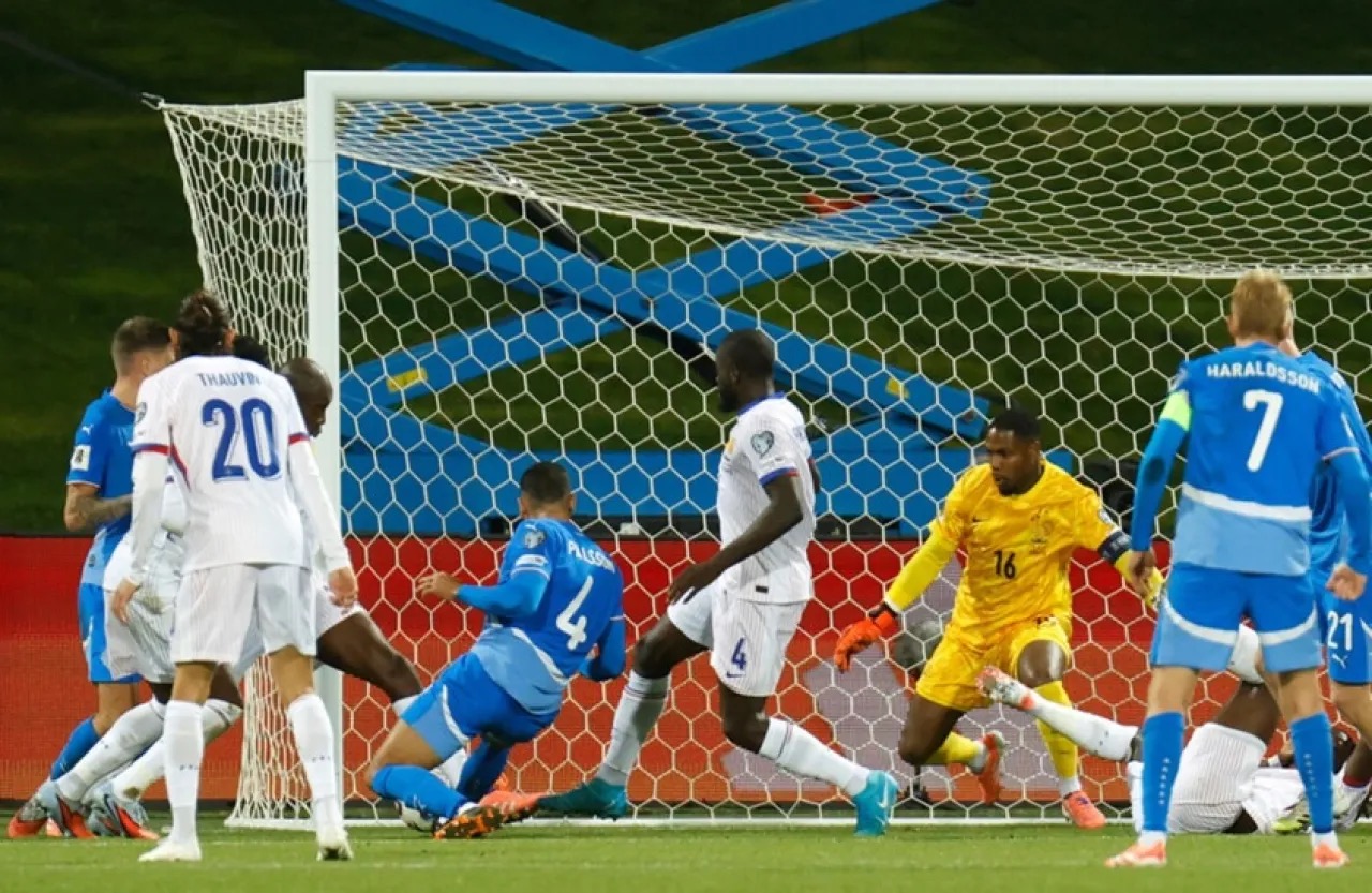 صورة حول : فرنسا تتعثر أمام أيسلندا وتؤجل حسم التأهل لكأس العالم 2026 فرنسا تتعثر أمام أيسلندا وتؤجل حسم التأهل لكأس العالم 2026