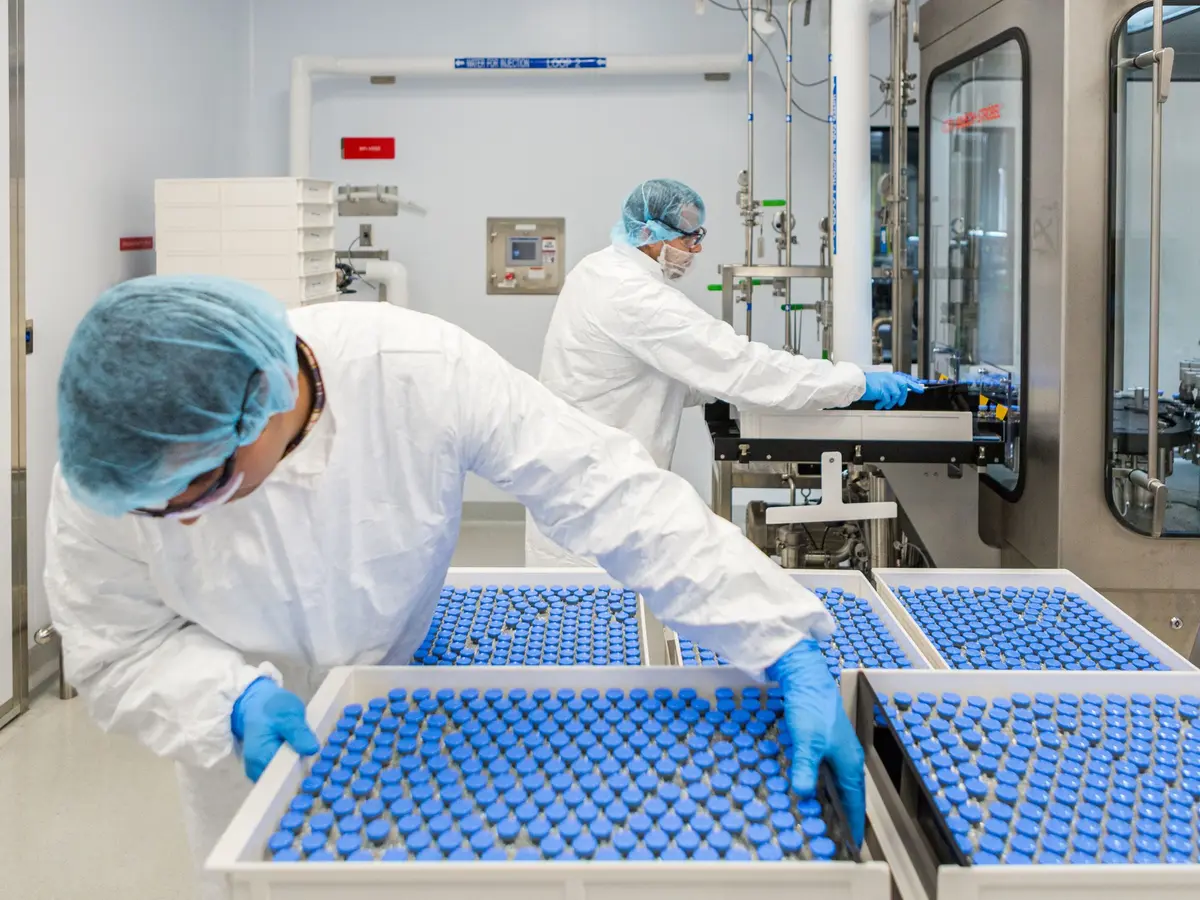 صورة حول : قطاع الصناعات العلاجية بالمملكة يحقق إنتاجاً سنوياً بقيمة 1.6 مليار دينار قطاع الصناعات العلاجية بالمملكة يحقق إنتاجاً سنوياً بقيمة 1.6 مليار دينار