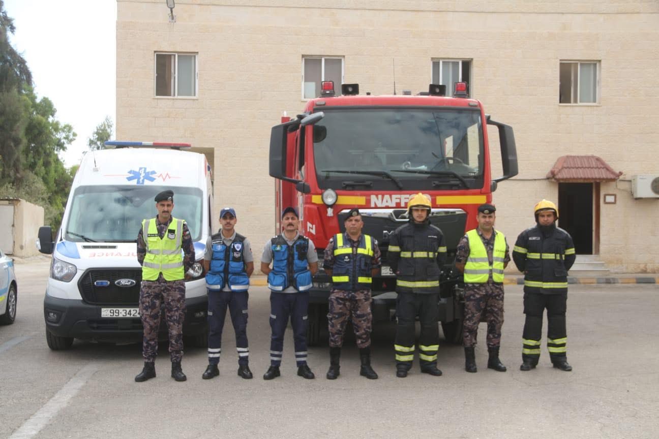 صورة حول : تخريج دورة أصدقاء الأمن العام لأبناء المتقاعدين العسكريين تخريج دورة أصدقاء الأمن العام لأبناء المتقاعدين العسكريين