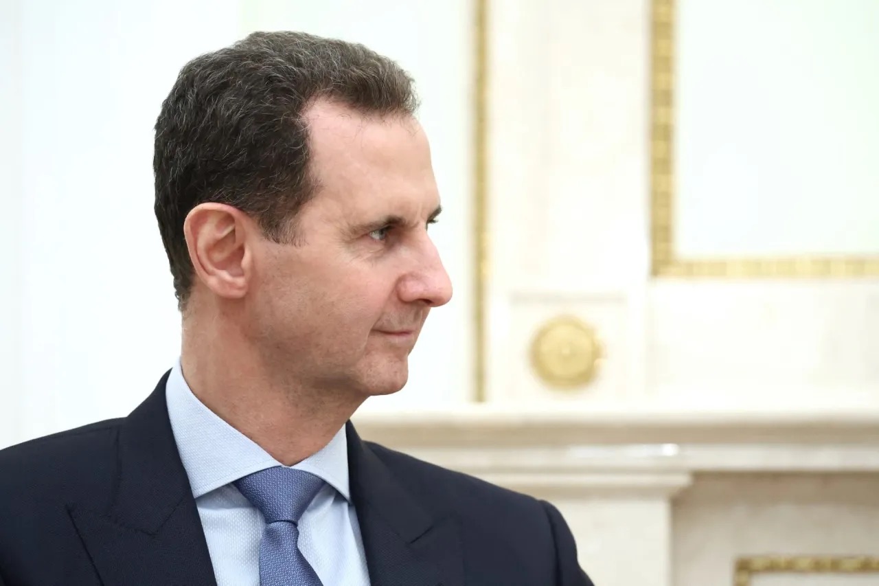 صورة حول : بشار الأسد غادر المستشفى بشار الأسد غادر المستشفى