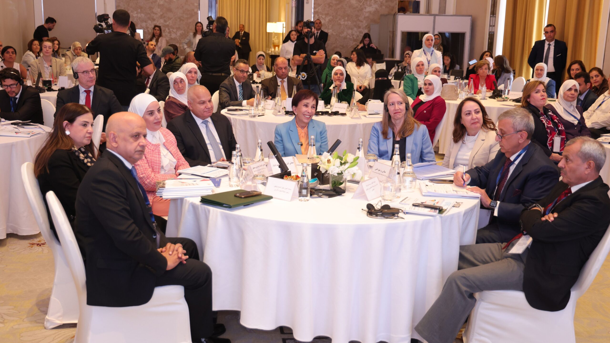 صورة حول : الأميرة بسمة: الأردن رائد عربيًا في تعزيز الإنصاف في الأجور وتمكين المرأة اقتصاديًا الأميرة بسمة: الأردن رائد عربيًا في تعزيز الإنصاف في الأجور وتمكين المرأة اقتصاديًا