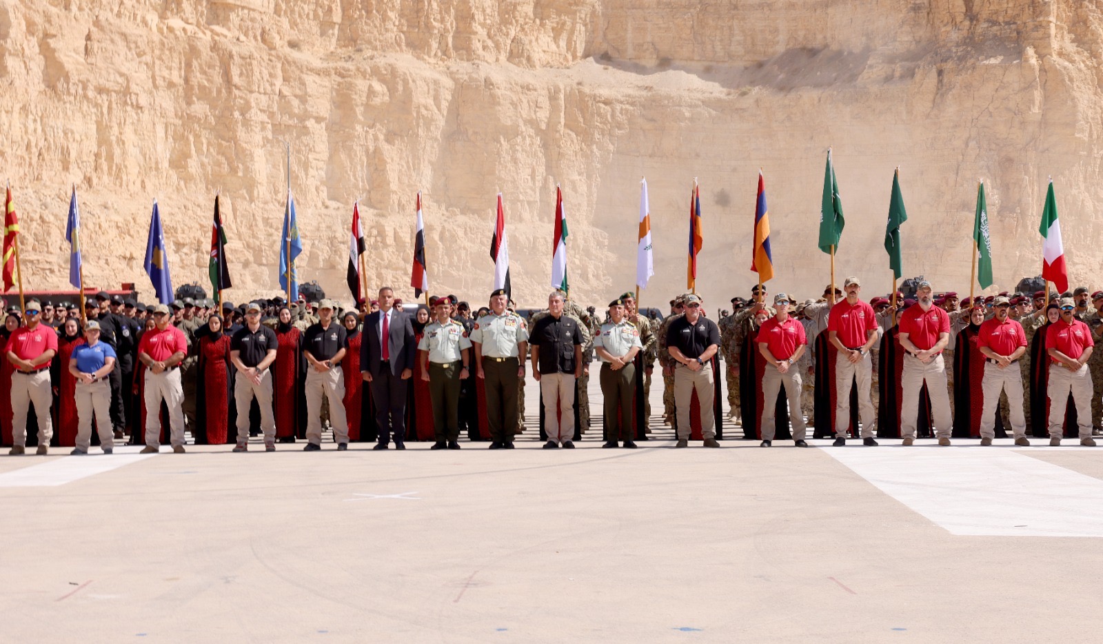 صورة حول : انطلاق مسابقة المحارب الدولية الرابعة عشر في مركز الملك عبدالله الثاني "صور" انطلاق مسابقة المحارب الدولية الرابعة عشر في مركز الملك عبدالله الثاني "صور"