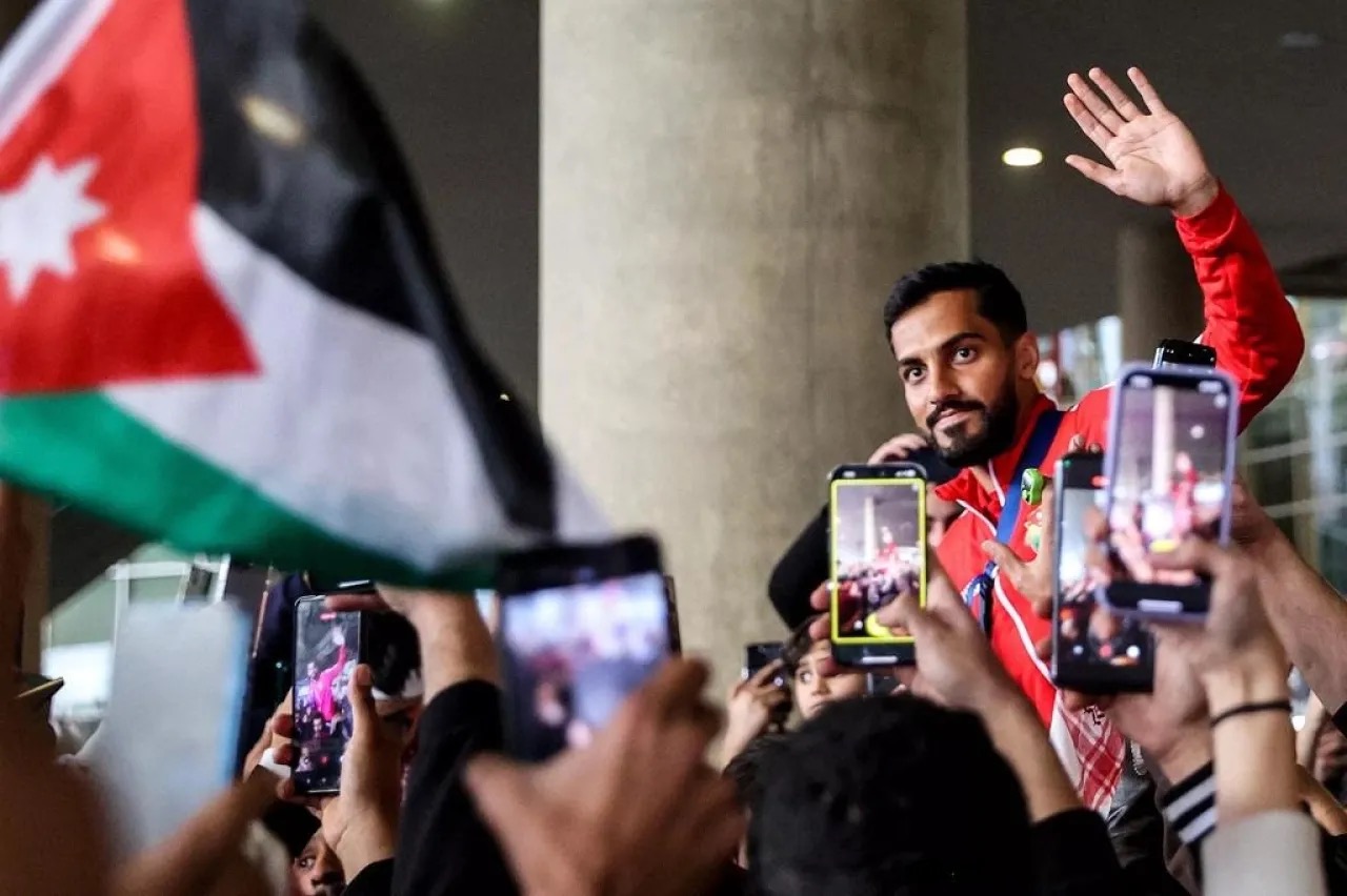 صورة حول : النشامى” جاهزون النشامى” جاهزون