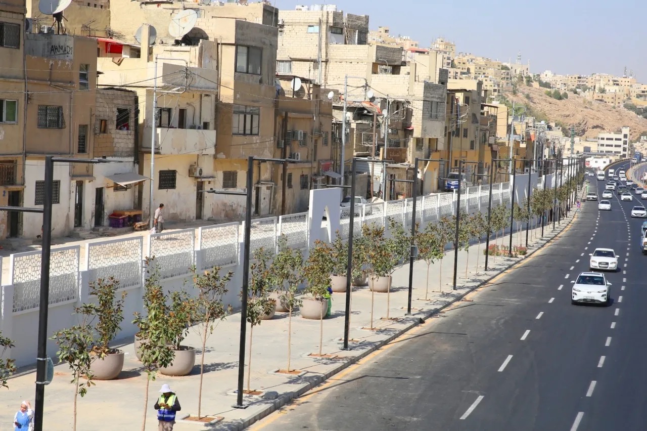 صورة حول : أمانة عمان تنهي المرحلة الثالثة أمانة عمان تنهي المرحلة الثالثة