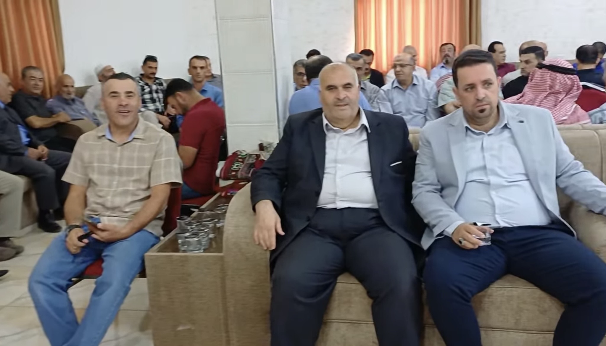 صورة حول : مأدبة كبرى بمناسبة شفاء الزميل الصحفي أحمد العياصرة.. صور مأدبة كبرى بمناسبة شفاء الزميل الصحفي أحمد العياصرة.. صور