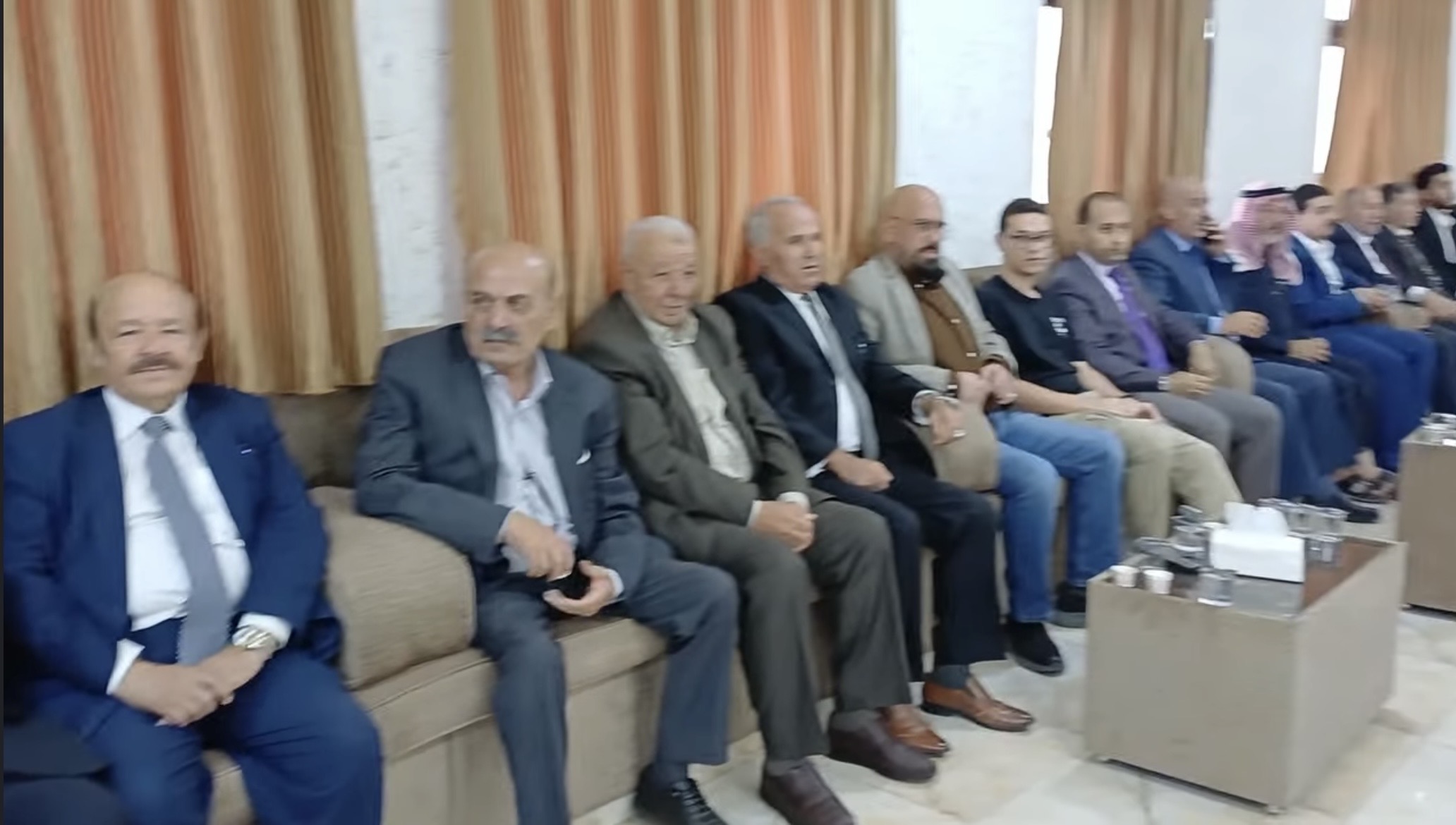 صورة حول : مأدبة كبرى بمناسبة شفاء الزميل الصحفي أحمد العياصرة.. صور مأدبة كبرى بمناسبة شفاء الزميل الصحفي أحمد العياصرة.. صور