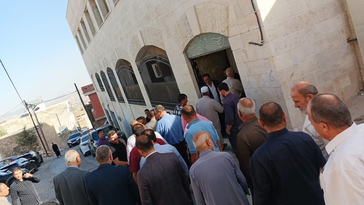 مأدبة كبرى بمناسبة شفاء الزميل الصحفي أحمد العياصرة.. صور