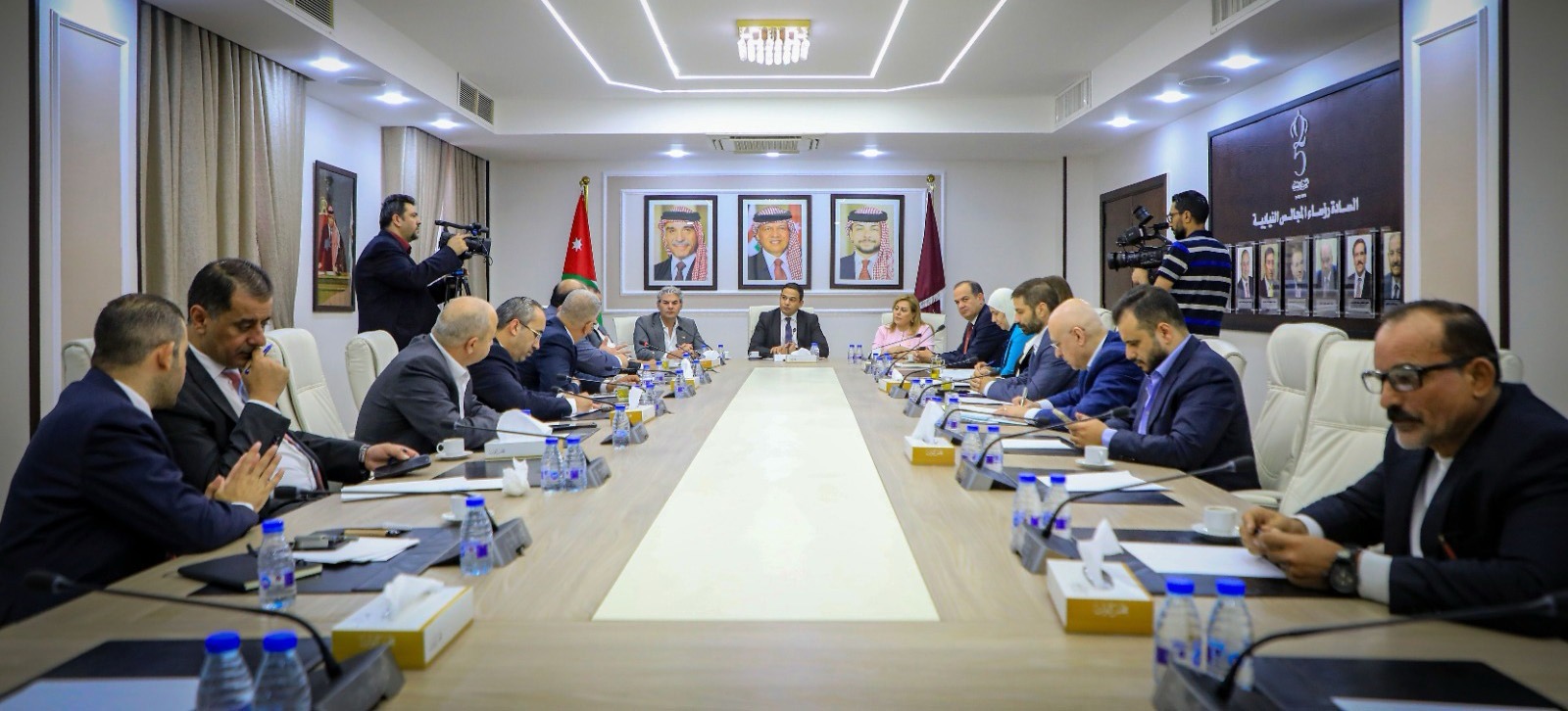 صورة حول : كتلة حزب عزم تبحث مخاطر القمار الإلكتروني كتلة حزب عزم تبحث مخاطر القمار الإلكتروني