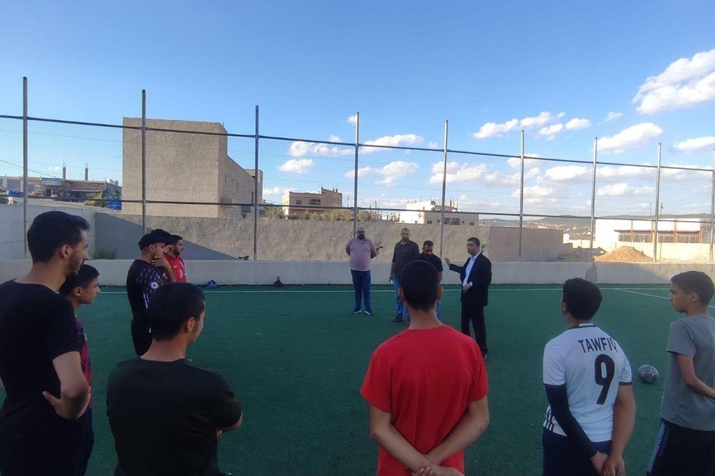 صورة حول : أبو بقر يتفقد المراكز الشبابية والرياضية في عجلون أبو بقر يتفقد المراكز الشبابية والرياضية في عجلون