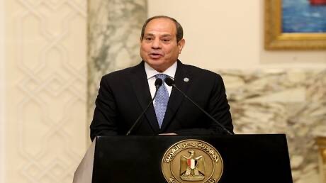 صورة حول : السيسي يهنئ منتخب مصر السيسي يهنئ منتخب مصر