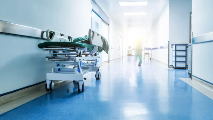 صورة حول : صدمة في النمسا: جرّاحة تسمح لابنتها ذات الـ12 عامًا بالمشاركة في عملية دماغ صدمة في النمسا: جرّاحة تسمح لابنتها ذات الـ12 عامًا بالمشاركة في عملية دماغ