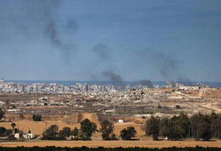 صورة حول : حكومة غزة توثق فوق الأربعين انتهاكا إسرائيليا منذ بدء الهدنة حكومة غزة توثق فوق الأربعين انتهاكا إسرائيليا منذ بدء الهدنة