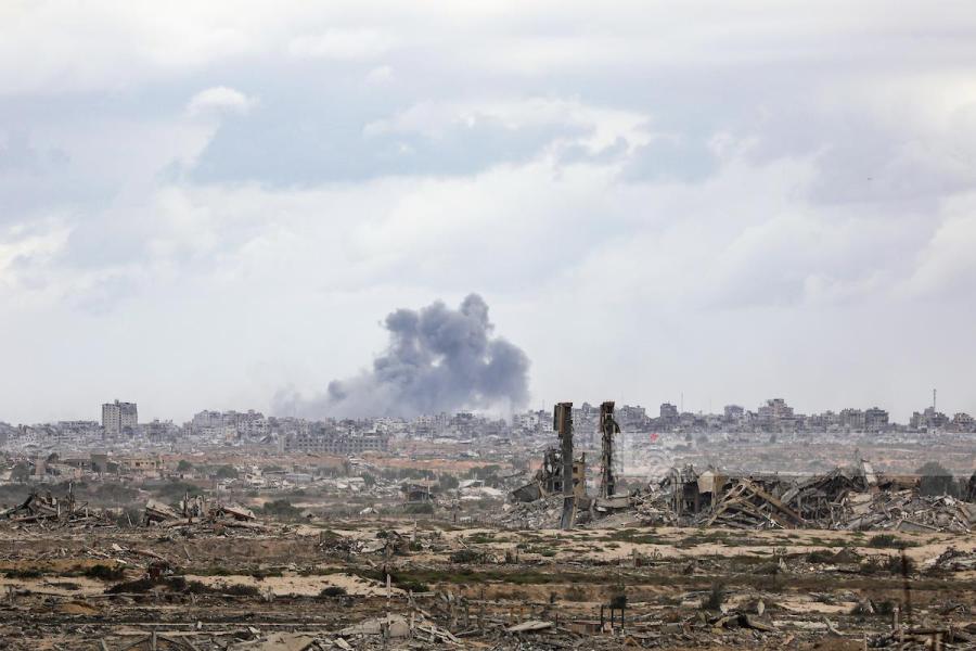 الاحتلال ينفذ عمليات نسف متعددة بغزة