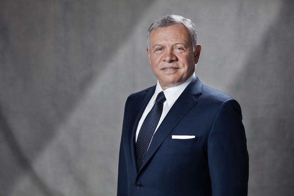 صورة حول : الملك يستقبل الرئيس العراقي الملك يستقبل الرئيس العراقي