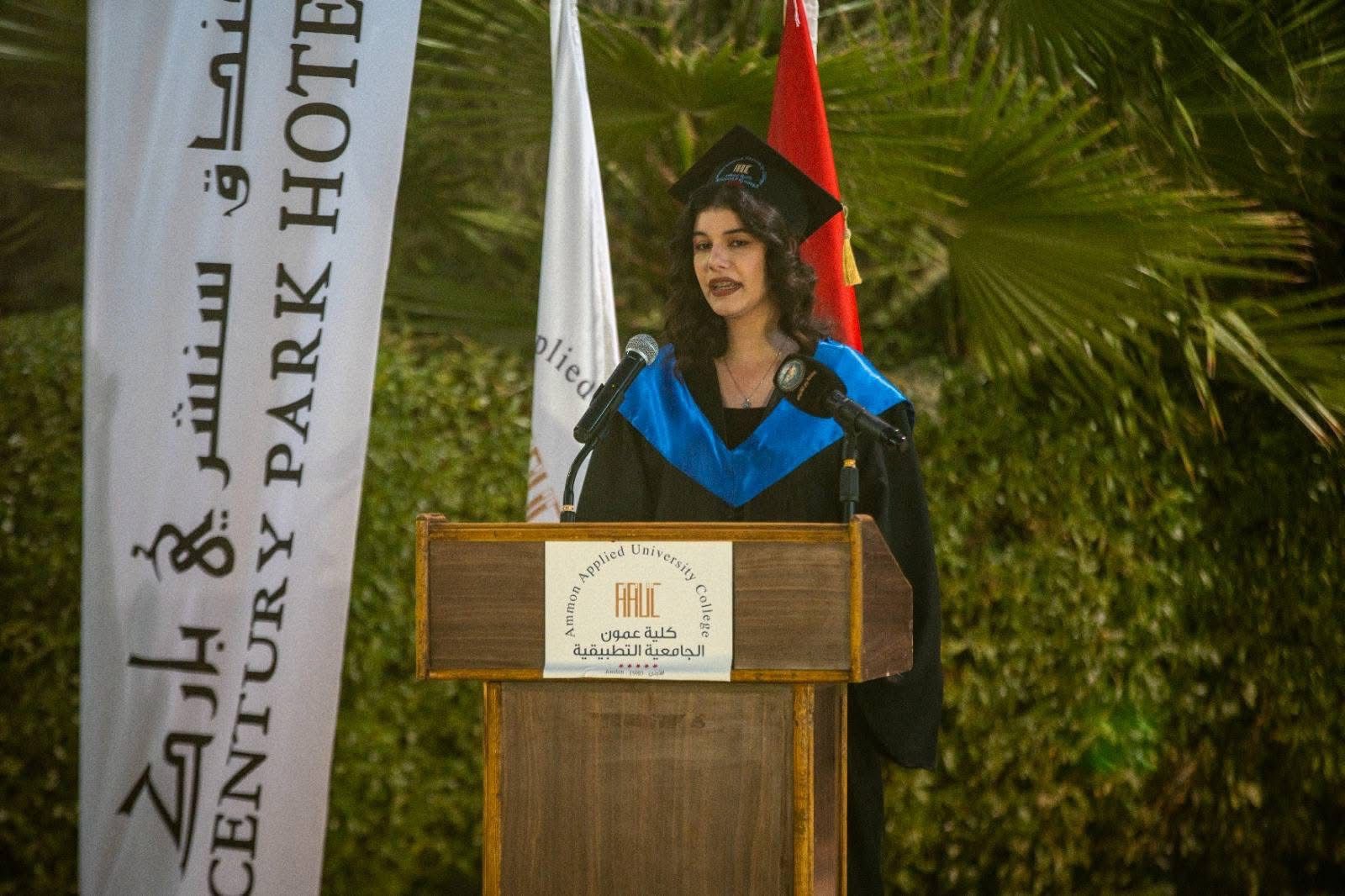 وزير السياحة والآثار يرعى حفل تخريج كلية عمون الجامعية التطبيقية