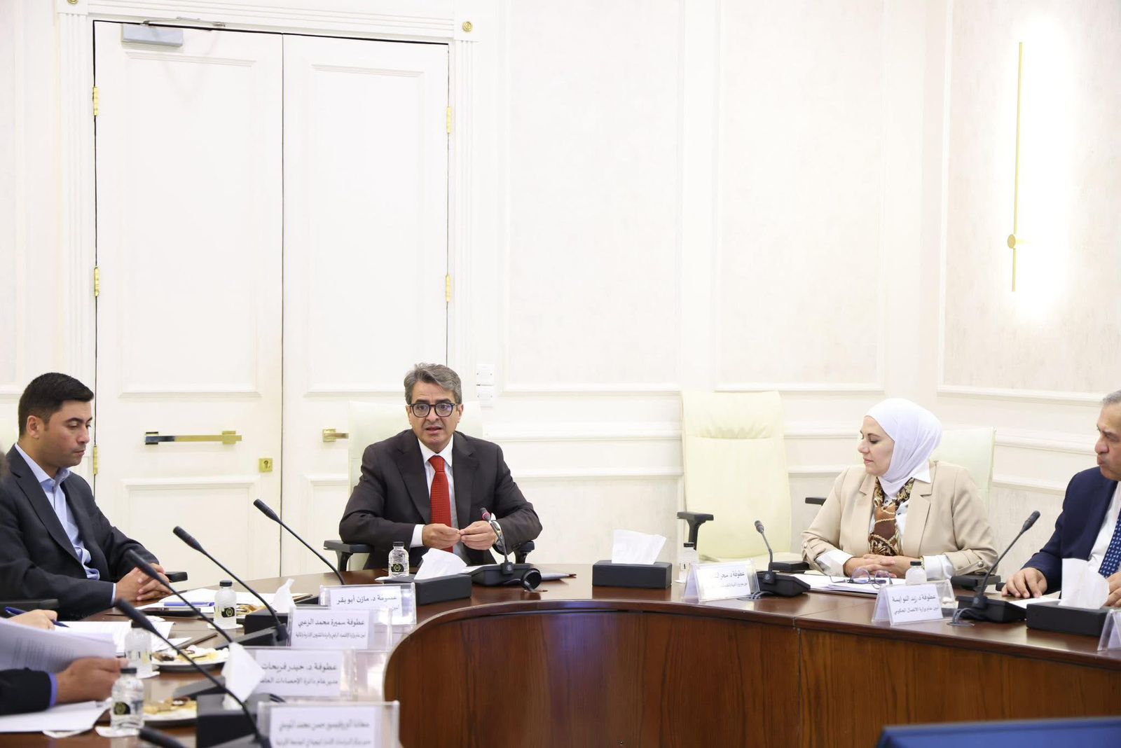 صورة حول : وزير الشباب يترأس اجتماع اللجنة التوجيهية العليا للمسح الوطني للشباب وزير الشباب يترأس اجتماع اللجنة التوجيهية العليا للمسح الوطني للشباب