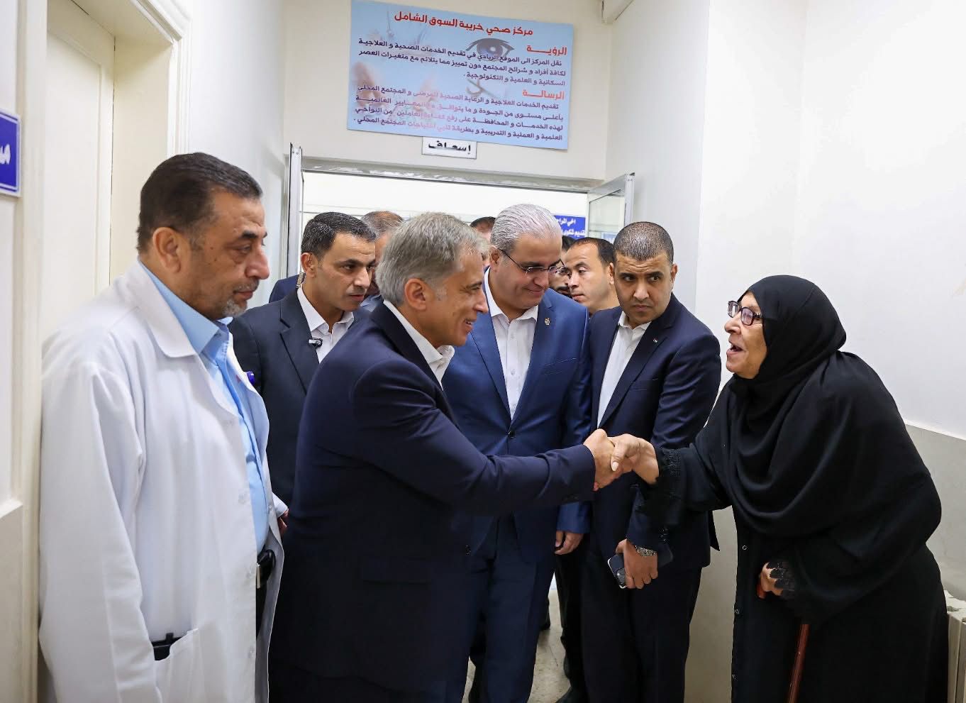 جعفر حسان يوجّه بتطوير مخطط تنموي شامل للأزرق وتعزيز الخدمات