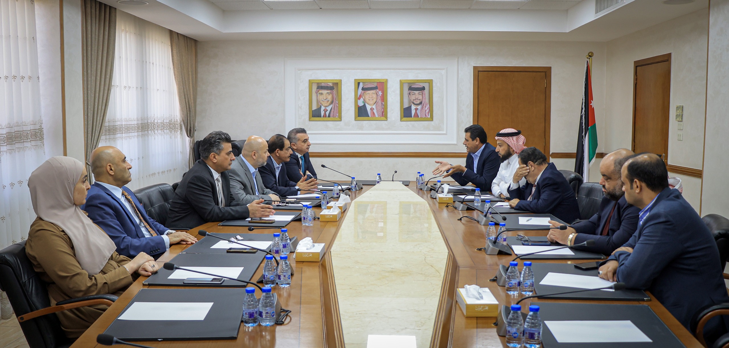 "الميثاق" و"اتحاد الأحزاب الوسطية" تبحثان ترسيخ العمل الحزبي وتعزيز التنسيق في المجلس