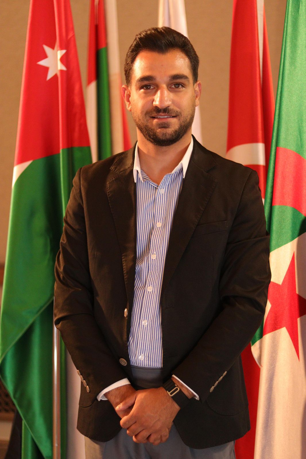 ابوخضير يكتب :نفس الوجوه… ومشهد لا يتغيّر