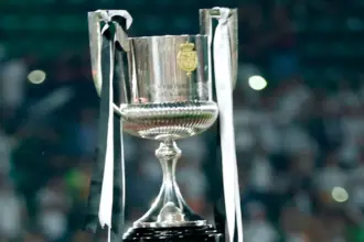 مواعيد مباريات كأس ملك إسبانيا 2025-2026 والقنوات الناقلة