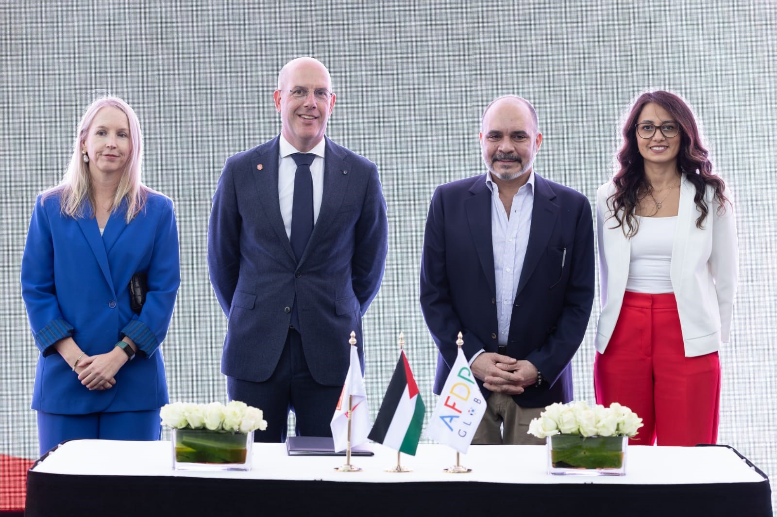 صورة حول : شراكة بين هيئة تطوير كرة القدم العالمي والاتحاد الهولندي لتمكين الشباب وتعزيز التماسك المجتمعي عبر الرياضة شراكة بين هيئة تطوير كرة القدم العالمي والاتحاد الهولندي لتمكين الشباب وتعزيز التماسك المجتمعي عبر الرياضة