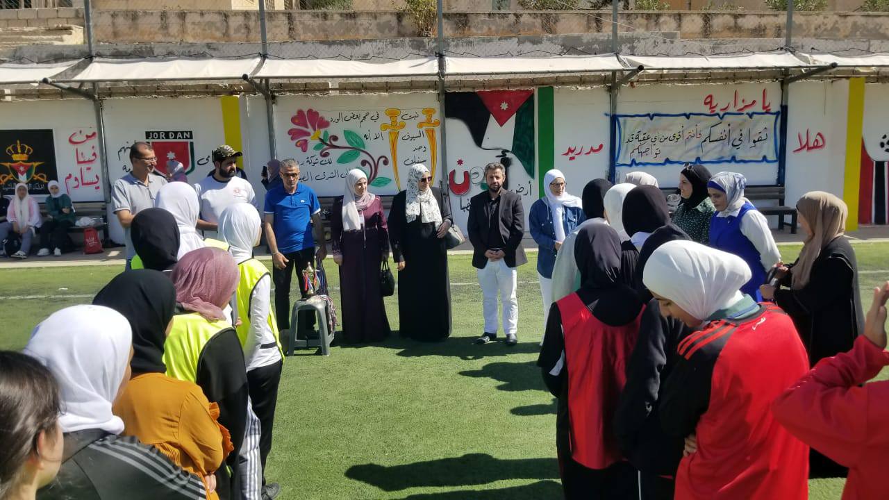 صورة حول : تربية المزار الشمالي تتوّج الفائزين ببطولة خماسي كرة القدم للمدارس الثانوية تربية المزار الشمالي تتوّج الفائزين ببطولة خماسي كرة القدم للمدارس الثانوية