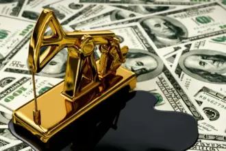 أسعار الذهب والنفط تتقلب مع ارتفاع الدولار وتوقعات الفائدة الأميركية