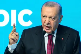 أردوغان: "رؤية قرن تركيا" تتحقق تدريجياً
