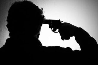 عاجل | شاب يطلق النار على نفسه في مخيم البقعة