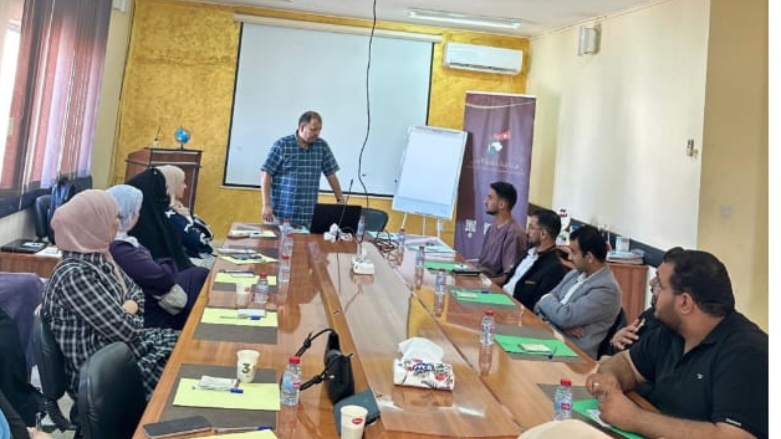 ندوة حوارية في الطفيلة لتعزيز التمكين السياسي للشباب