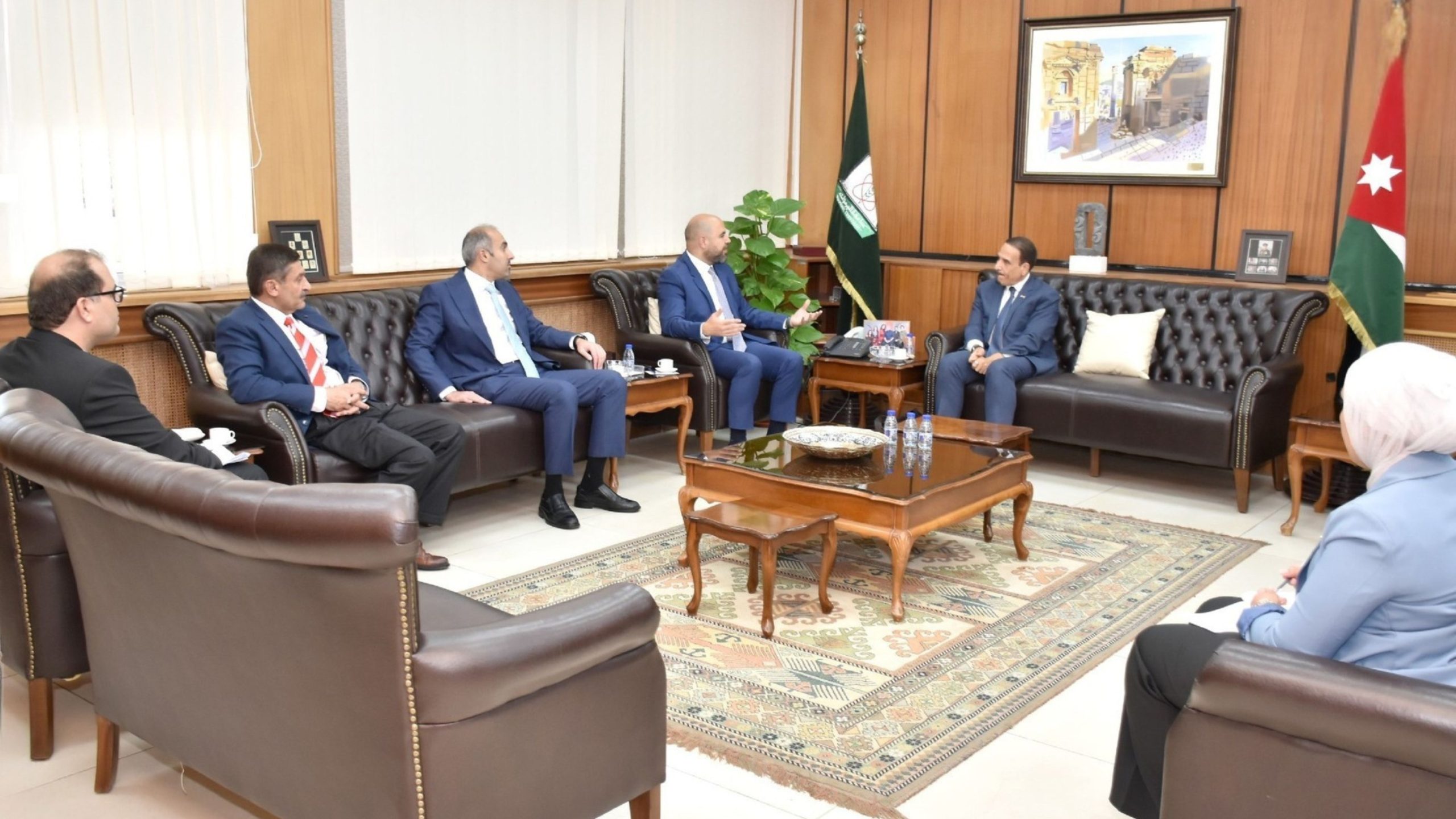 جامعة اليرموك تبحث التعاون الأكاديمي مع شمال كنتاكي