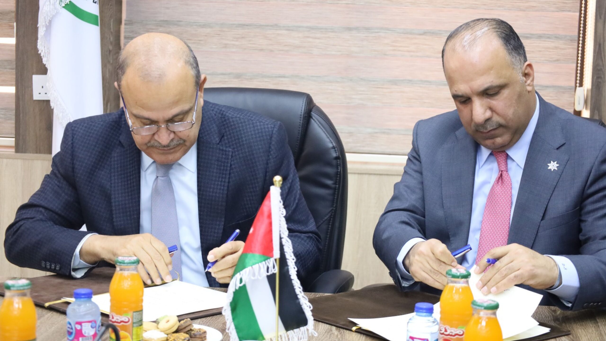 صورة حول : شراكة جديدة تعزز جاهزية الطاقة للاستجابة الطارئة شراكة جديدة تعزز جاهزية الطاقة للاستجابة الطارئة