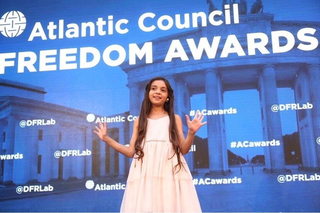 صورة حول : بانة العبد مرشحة لجائزة السلام الدولية للأطفال 2025 بانة العبد مرشحة لجائزة السلام الدولية للأطفال 2025