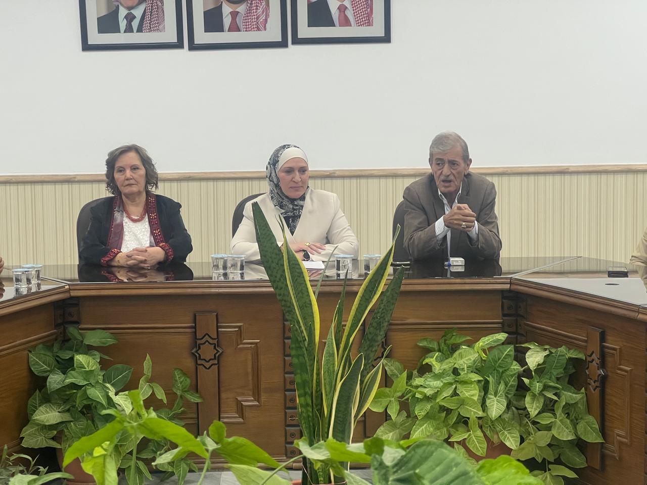 صورة حول : الجراح : الانحياز لقضايا الوطن والمواطن ركيزة أساسية لعمل مجلس النواب الجراح : الانحياز لقضايا الوطن والمواطن ركيزة أساسية لعمل مجلس النواب