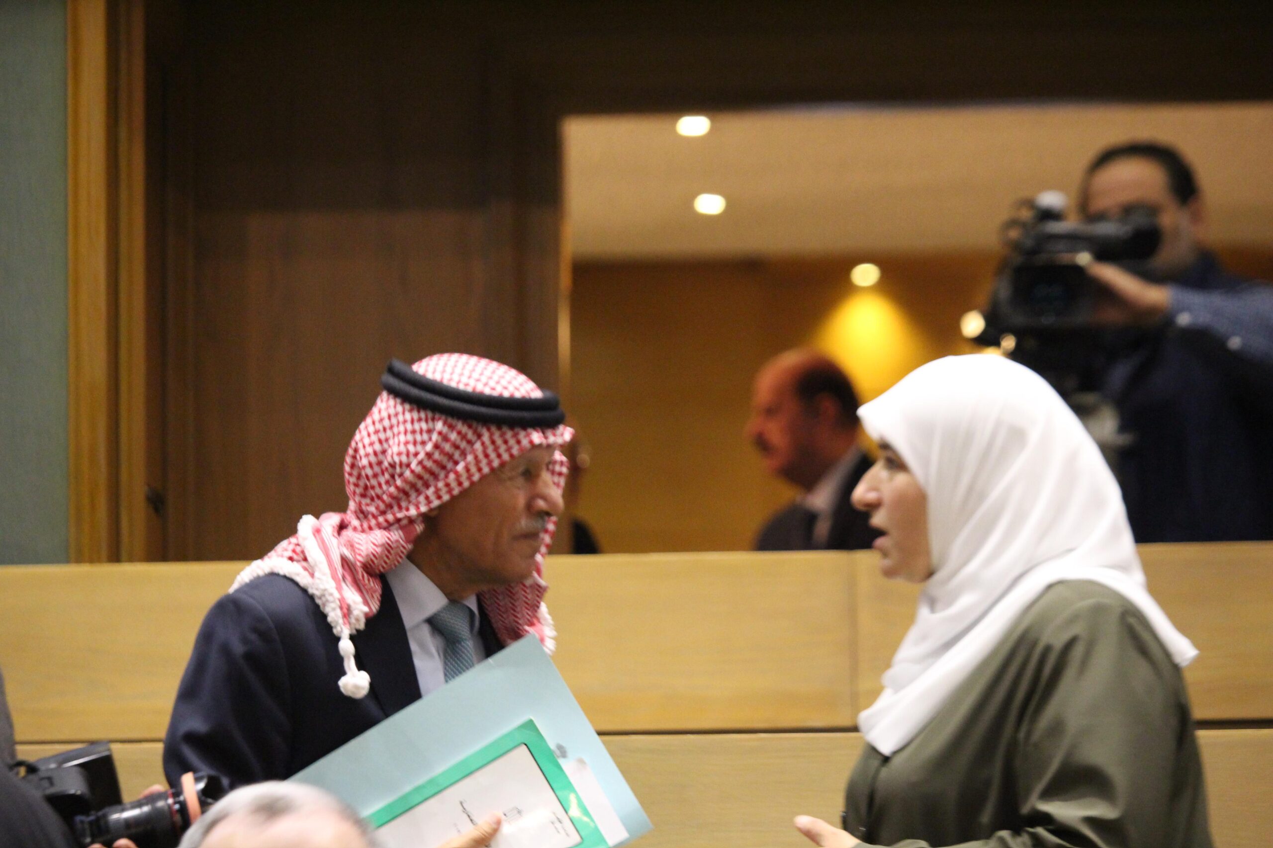 بالفيديو والصور… لقطات من مجلس النواب قبيل مناقشة خدمة العلم