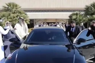 مسؤولون سوريون يوضحون حول السيارات الفارهة