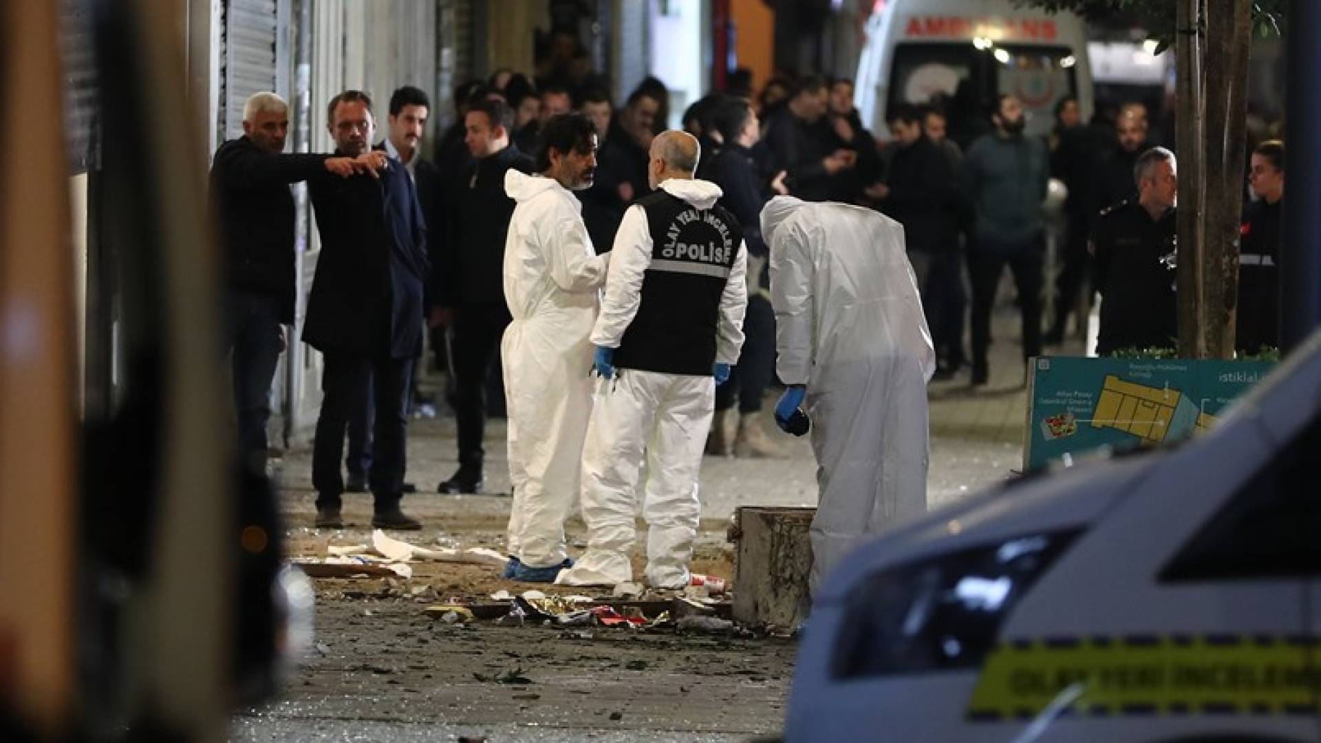 صورة حول : وفاة أم وطفلين إثر تسمم مشتبه به في فندق بإسطنبول وفاة أم وطفلين إثر تسمم مشتبه به في فندق بإسطنبول