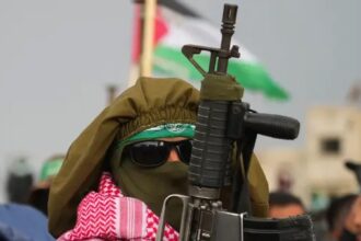 نتنياهو ينفي الإفراج عن مقاتلي حماس المحاصرين في رفح