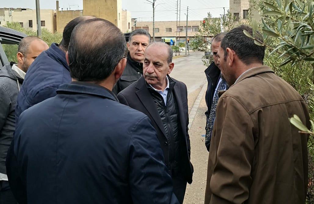 وزير الإدارة المحلية يتابع جاهزية بلديتي جرينة والفحيص خلال الحالة الجوية
