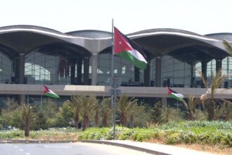 مطار الملكة علياء الدولي يحقق نموًا قياسيًا في المسافرين
