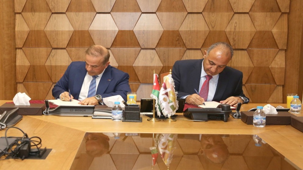 صورة حول : اتفاقية لإنشاء مكتب أحوال مدنية في وادي السير اتفاقية لإنشاء مكتب أحوال مدنية في وادي السير